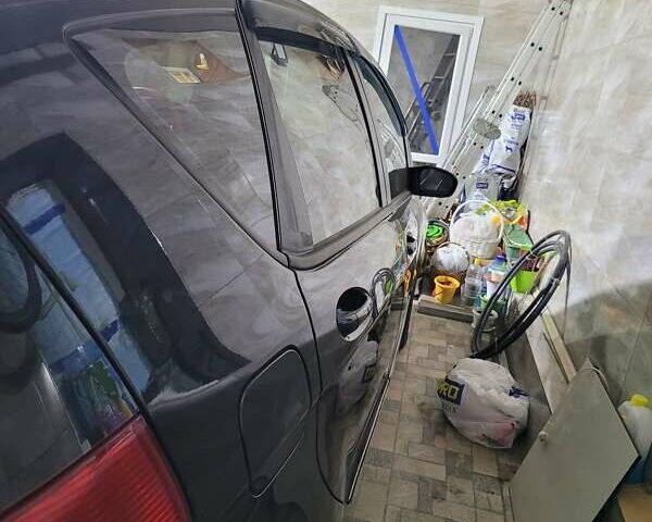 Чорний Мерседес А клас, об'ємом двигуна 1.7 л та пробігом 187 тис. км за 6500 $, фото 12 на Automoto.ua