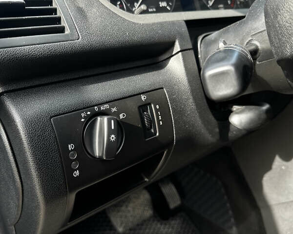 Черный Мерседес А класс, объемом двигателя 2.01 л и пробегом 213 тыс. км за 6400 $, фото 23 на Automoto.ua