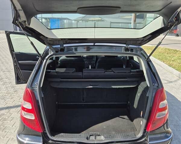 Чорний Мерседес А клас, об'ємом двигуна 1.5 л та пробігом 160 тис. км за 5000 $, фото 13 на Automoto.ua