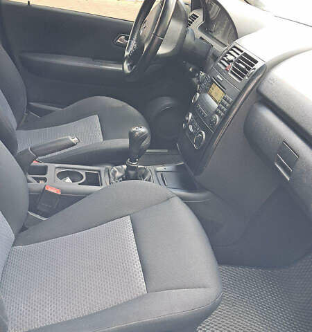 Черный Мерседес А класс, объемом двигателя 1.99 л и пробегом 220 тыс. км за 4850 $, фото 14 на Automoto.ua