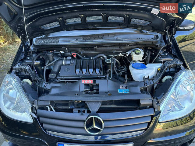 Чорний Мерседес А клас, об'ємом двигуна 2 л та пробігом 242 тис. км за 6500 $, фото 16 на Automoto.ua