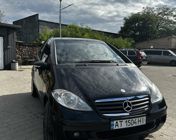 Черный Мерседес А класс, объемом двигателя 2.01 л и пробегом 213 тыс. км за 6400 $, фото 9 на Automoto.ua