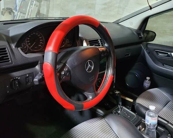 Чорний Мерседес А клас, об'ємом двигуна 1.7 л та пробігом 187 тис. км за 6500 $, фото 10 на Automoto.ua