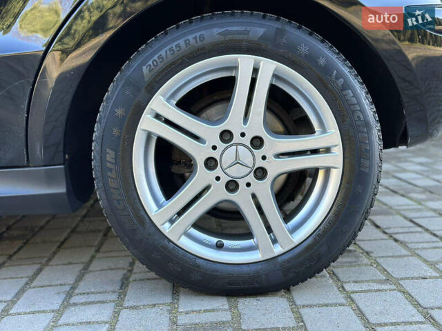 Чорний Мерседес А клас, об'ємом двигуна 2 л та пробігом 242 тис. км за 6500 $, фото 17 на Automoto.ua