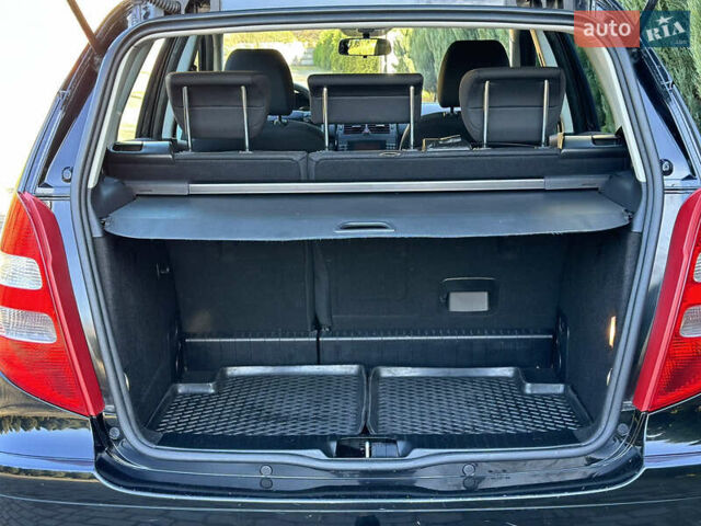 Чорний Мерседес А клас, об'ємом двигуна 2 л та пробігом 242 тис. км за 6500 $, фото 11 на Automoto.ua