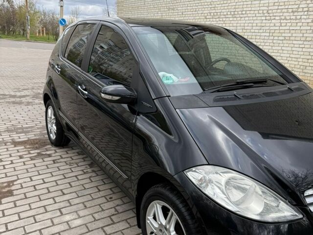 Чорний Мерседес А клас, об'ємом двигуна 1.99 л та пробігом 230 тис. км за 6300 $, фото 1 на Automoto.ua