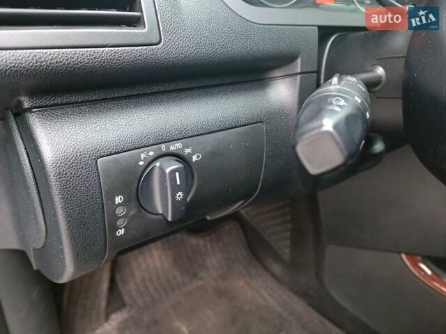 Черный Мерседес А класс, объемом двигателя 2 л и пробегом 189 тыс. км за 6200 $, фото 16 на Automoto.ua