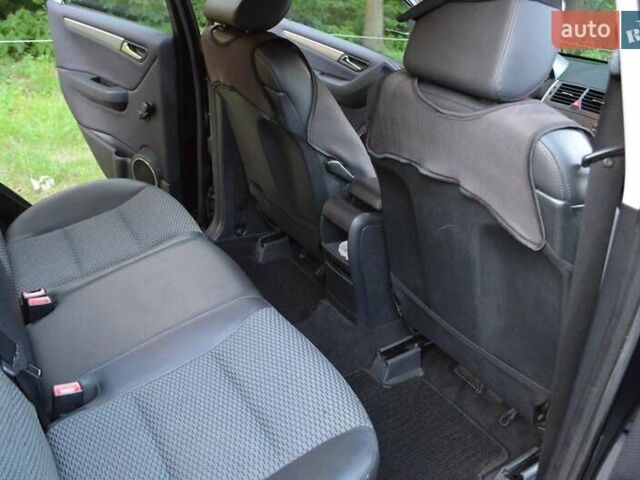 Черный Мерседес А класс, объемом двигателя 1.5 л и пробегом 207 тыс. км за 5600 $, фото 11 на Automoto.ua