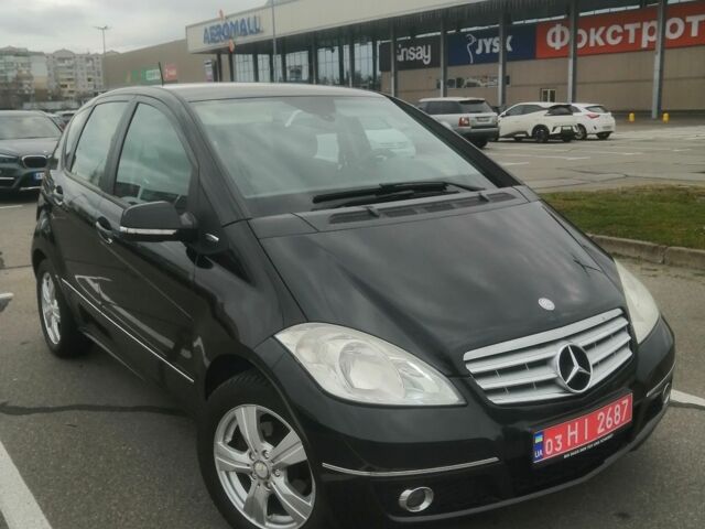 Черный Мерседес А класс, объемом двигателя 1.5 л и пробегом 210 тыс. км за 5850 $, фото 11 на Automoto.ua