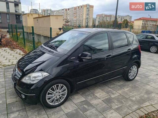 Черный Мерседес А класс, объемом двигателя 2 л и пробегом 189 тыс. км за 6200 $, фото 1 на Automoto.ua