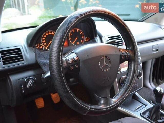 Черный Мерседес А класс, объемом двигателя 1.5 л и пробегом 207 тыс. км за 5600 $, фото 10 на Automoto.ua