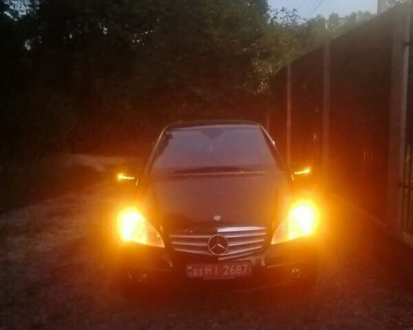 Черный Мерседес А класс, объемом двигателя 1.5 л и пробегом 207 тыс. км за 5600 $, фото 3 на Automoto.ua