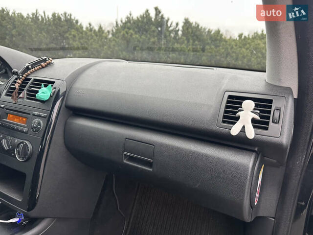 Черный Мерседес А класс, объемом двигателя 1.7 л и пробегом 262 тыс. км за 6800 $, фото 28 на Automoto.ua