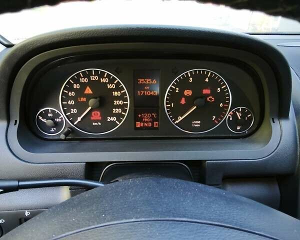 Черный Мерседес А класс, объемом двигателя 1.5 л и пробегом 171 тыс. км за 6500 $, фото 10 на Automoto.ua