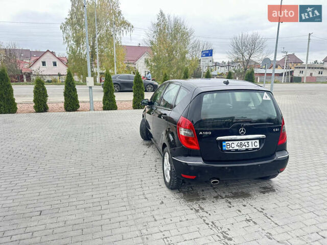 Черный Мерседес А класс, объемом двигателя 2 л и пробегом 250 тыс. км за 4400 $, фото 15 на Automoto.ua