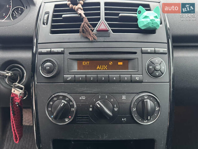 Черный Мерседес А класс, объемом двигателя 1.7 л и пробегом 262 тыс. км за 6800 $, фото 20 на Automoto.ua