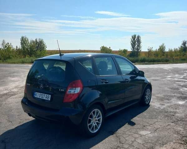 Черный Мерседес А класс, объемом двигателя 1.99 л и пробегом 224 тыс. км за 5700 $, фото 1 на Automoto.ua