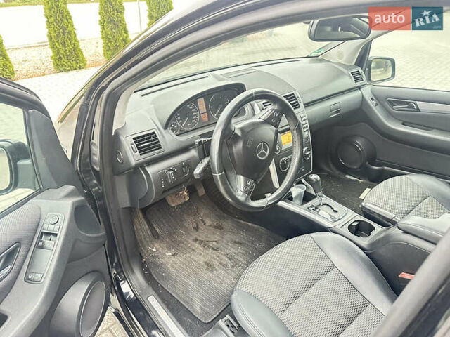 Черный Мерседес А класс, объемом двигателя 2 л и пробегом 250 тыс. км за 4400 $, фото 13 на Automoto.ua