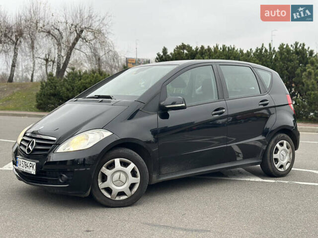 Черный Мерседес А класс, объемом двигателя 1.7 л и пробегом 262 тыс. км за 6800 $, фото 7 на Automoto.ua