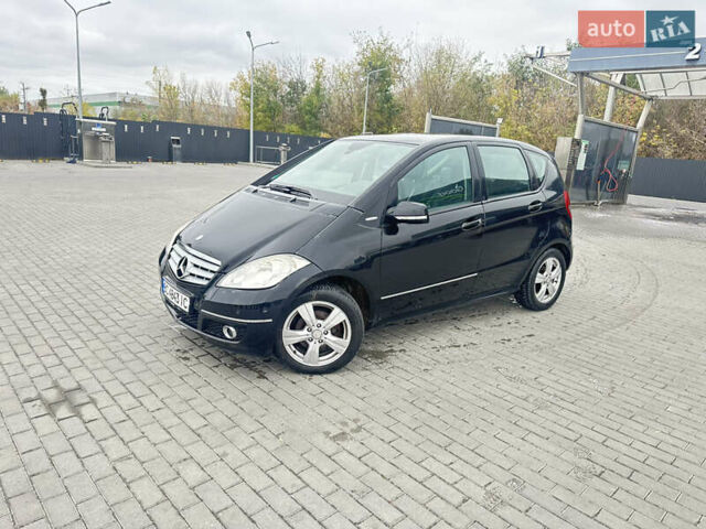 Черный Мерседес А класс, объемом двигателя 2 л и пробегом 250 тыс. км за 4400 $, фото 5 на Automoto.ua