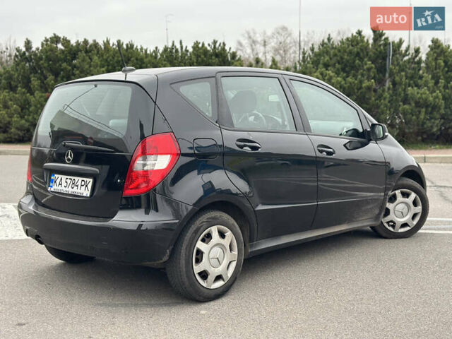 Черный Мерседес А класс, объемом двигателя 1.7 л и пробегом 262 тыс. км за 6800 $, фото 16 на Automoto.ua