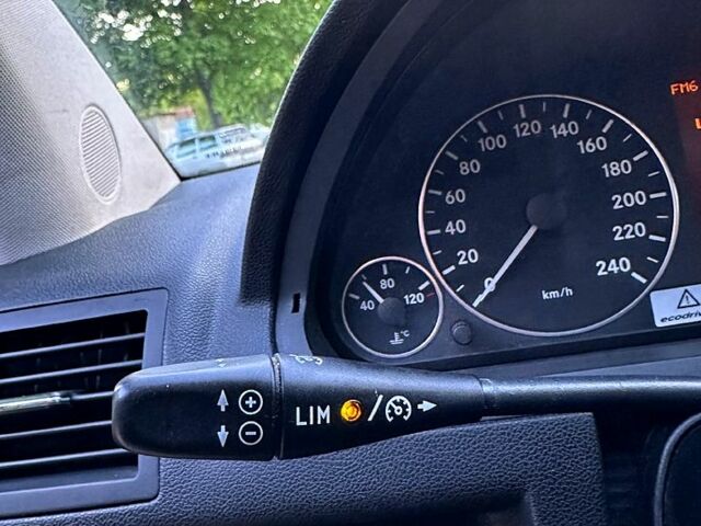 Черный Мерседес А класс, объемом двигателя 2 л и пробегом 0 тыс. км за 5500 $, фото 12 на Automoto.ua