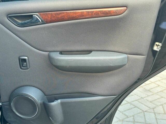 Черный Мерседес А класс, объемом двигателя 1.7 л и пробегом 109 тыс. км за 6980 $, фото 15 на Automoto.ua