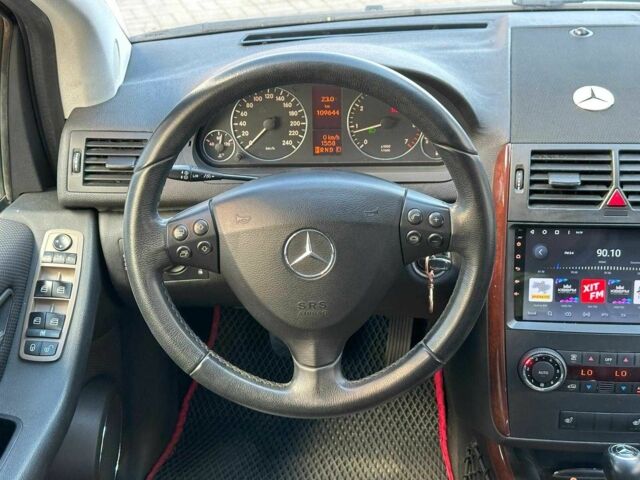 Черный Мерседес А класс, объемом двигателя 1.7 л и пробегом 109 тыс. км за 6980 $, фото 16 на Automoto.ua