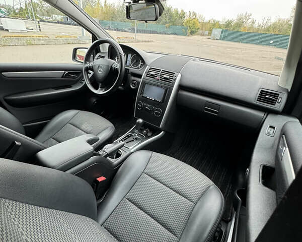 Чорний Мерседес А клас, об'ємом двигуна 1.7 л та пробігом 51 тис. км за 7900 $, фото 12 на Automoto.ua