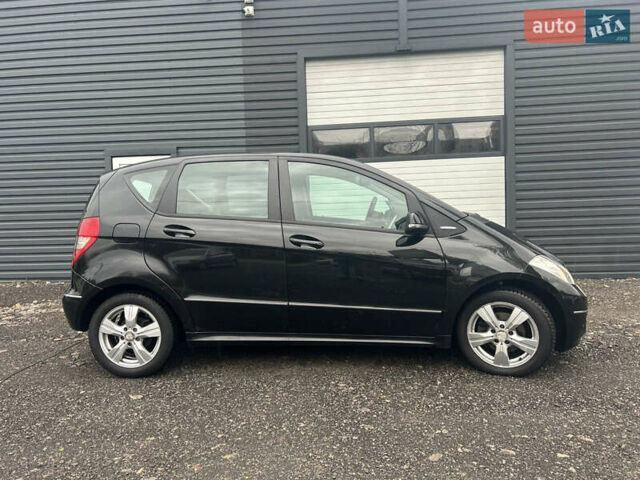 Чорний Мерседес А клас, об'ємом двигуна 2 л та пробігом 227 тис. км за 6200 $, фото 1 на Automoto.ua