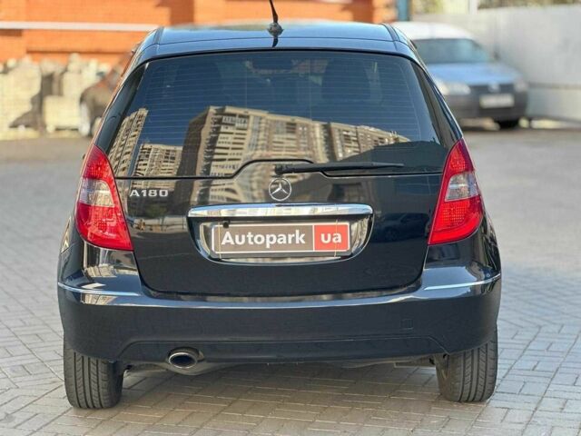 Черный Мерседес А класс, объемом двигателя 1.7 л и пробегом 109 тыс. км за 6980 $, фото 5 на Automoto.ua
