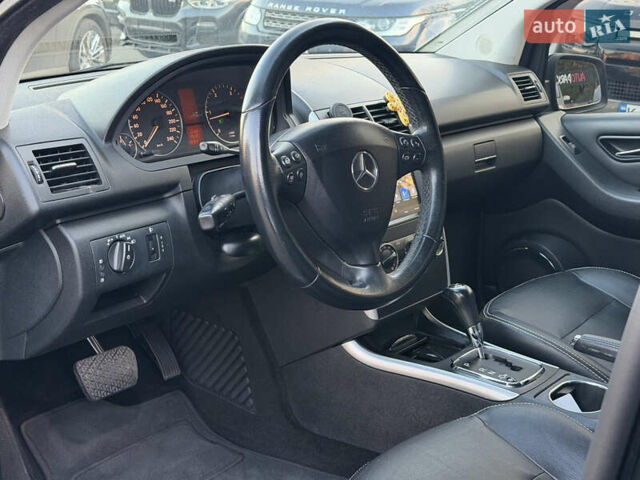 Черный Мерседес А класс, объемом двигателя 2 л и пробегом 228 тыс. км за 6500 $, фото 5 на Automoto.ua