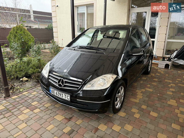 Черный Мерседес А класс, объемом двигателя 1.7 л и пробегом 98 тыс. км за 5600 $, фото 8 на Automoto.ua