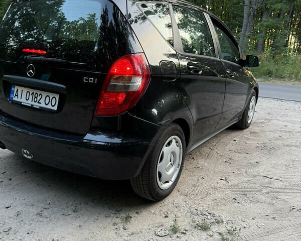 Чорний Мерседес А клас, об'ємом двигуна 2 л та пробігом 278 тис. км за 5300 $, фото 7 на Automoto.ua