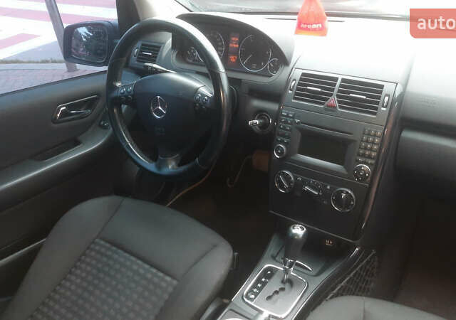 Чорний Мерседес А клас, об'ємом двигуна 2 л та пробігом 330 тис. км за 4700 $, фото 19 на Automoto.ua