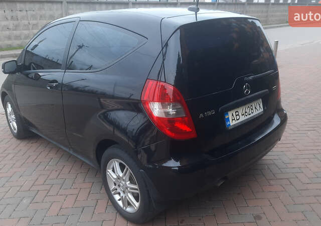 Чорний Мерседес А клас, об'ємом двигуна 2 л та пробігом 330 тис. км за 4700 $, фото 6 на Automoto.ua