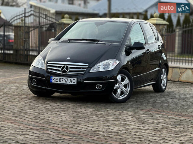 Чорний Мерседес А клас, об'ємом двигуна 1.99 л та пробігом 284 тис. км за 6400 $, фото 7 на Automoto.ua