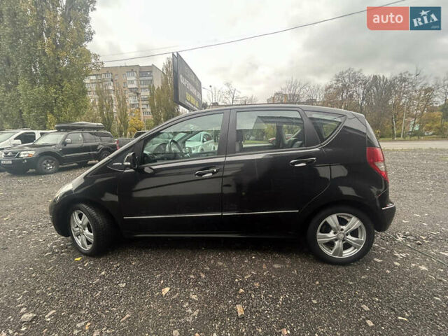 Чорний Мерседес А клас, об'ємом двигуна 2 л та пробігом 227 тис. км за 6200 $, фото 6 на Automoto.ua