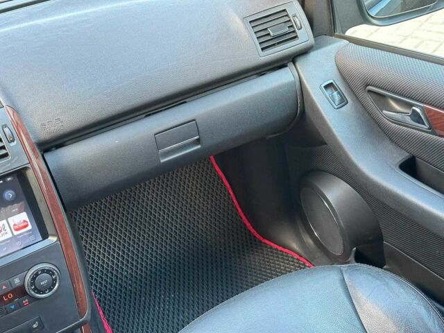 Черный Мерседес А класс, объемом двигателя 1.7 л и пробегом 109 тыс. км за 6980 $, фото 17 на Automoto.ua