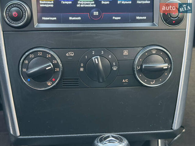 Черный Мерседес А класс, объемом двигателя 2 л и пробегом 228 тыс. км за 6500 $, фото 13 на Automoto.ua