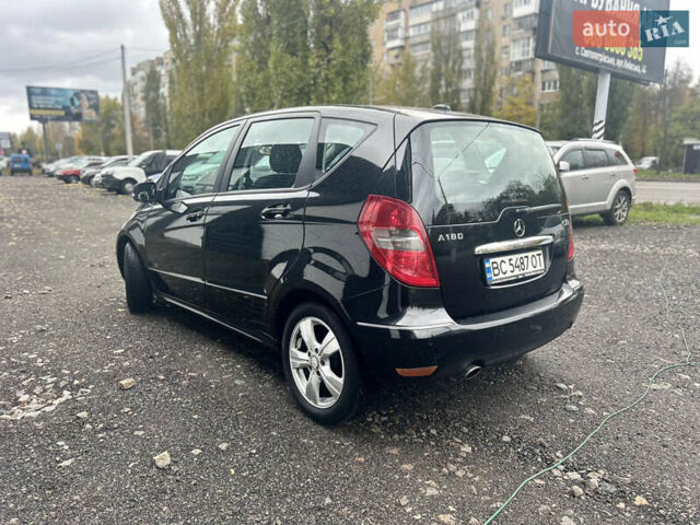 Чорний Мерседес А клас, об'ємом двигуна 2 л та пробігом 227 тис. км за 6200 $, фото 5 на Automoto.ua
