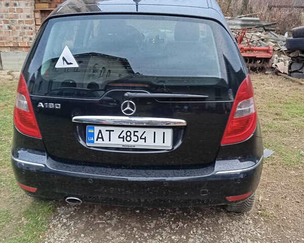 Черный Мерседес А класс, объемом двигателя 1.7 л и пробегом 210 тыс. км за 8700 $, фото 2 на Automoto.ua