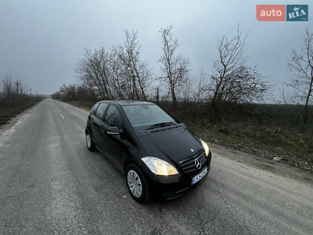 Черный Мерседес А класс, объемом двигателя 1.7 л и пробегом 91 тыс. км за 6700 $, фото 5 на Automoto.ua