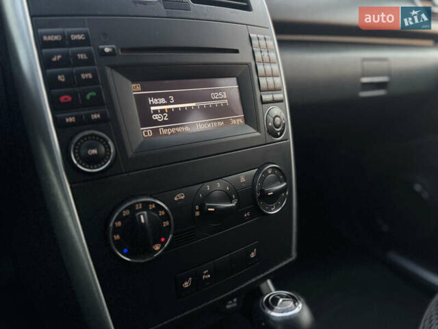 Черный Мерседес А класс, объемом двигателя 1.7 л и пробегом 178 тыс. км за 7699 $, фото 33 на Automoto.ua