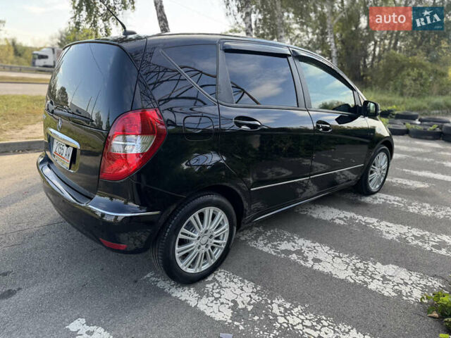 Чорний Мерседес А клас, об'ємом двигуна 1.7 л та пробігом 57 тис. км за 7750 $, фото 4 на Automoto.ua