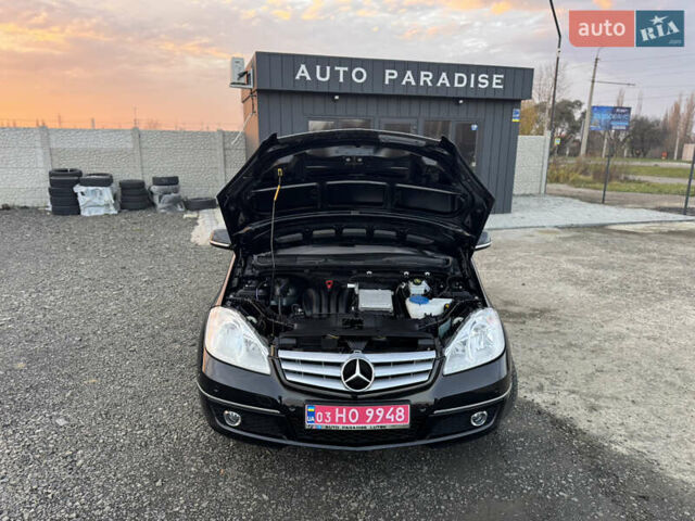 Черный Мерседес А класс, объемом двигателя 1.7 л и пробегом 178 тыс. км за 7699 $, фото 14 на Automoto.ua