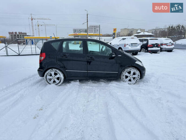 Черный Мерседес А класс, объемом двигателя 1.7 л и пробегом 199 тыс. км за 7490 $, фото 2 на Automoto.ua