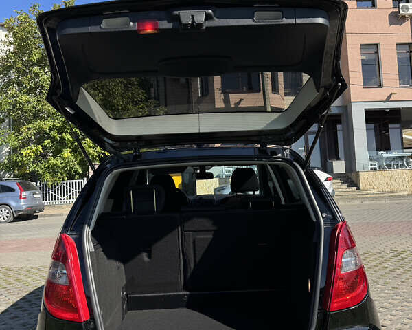 Черный Мерседес А класс, объемом двигателя 1.5 л и пробегом 141 тыс. км за 7600 $, фото 1 на Automoto.ua