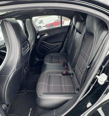 Черный Мерседес А класс, объемом двигателя 1.8 л и пробегом 243 тыс. км за 4100 $, фото 10 на Automoto.ua