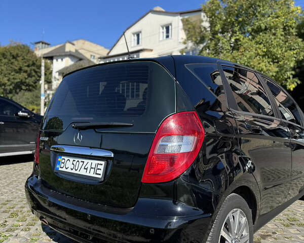 Черный Мерседес А класс, объемом двигателя 1.5 л и пробегом 141 тыс. км за 7600 $, фото 3 на Automoto.ua